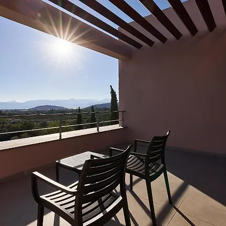 La Residenza Villa Agios Adhrianos